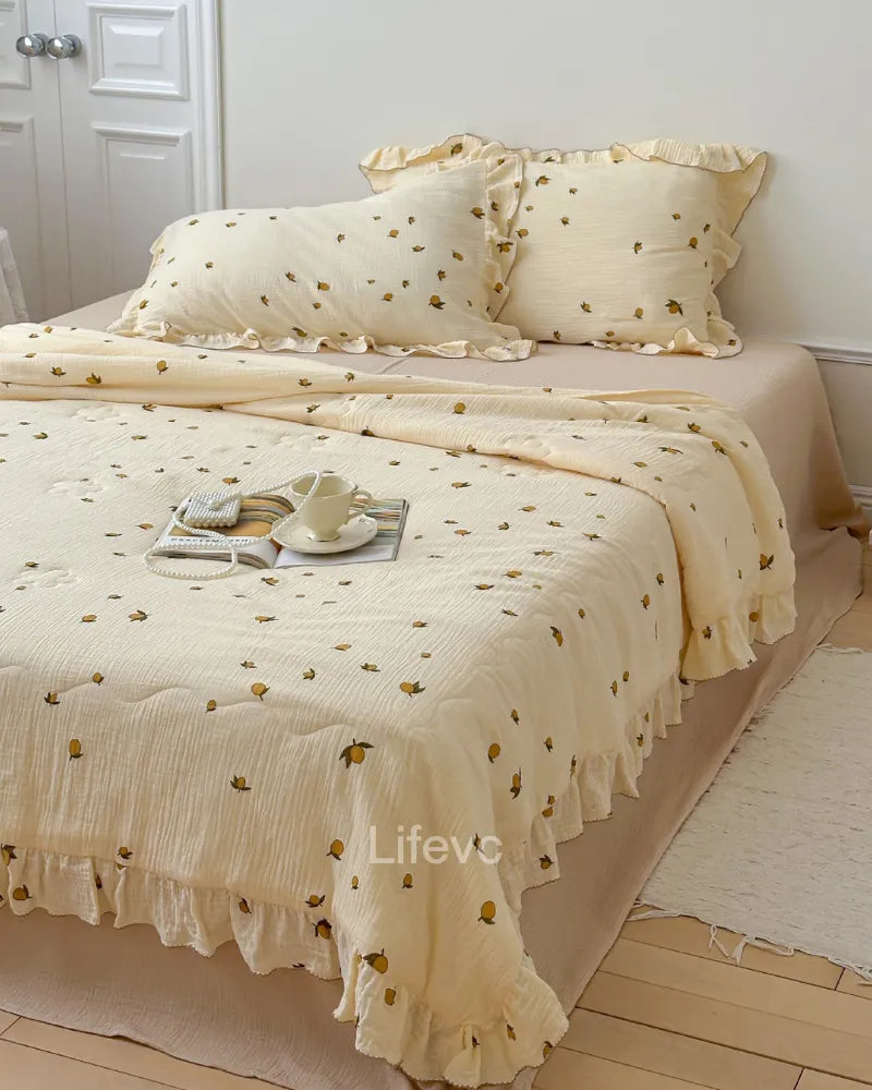 Citrus Charm 100% Cotton Muslin Cute Ruffled Baby Quilt