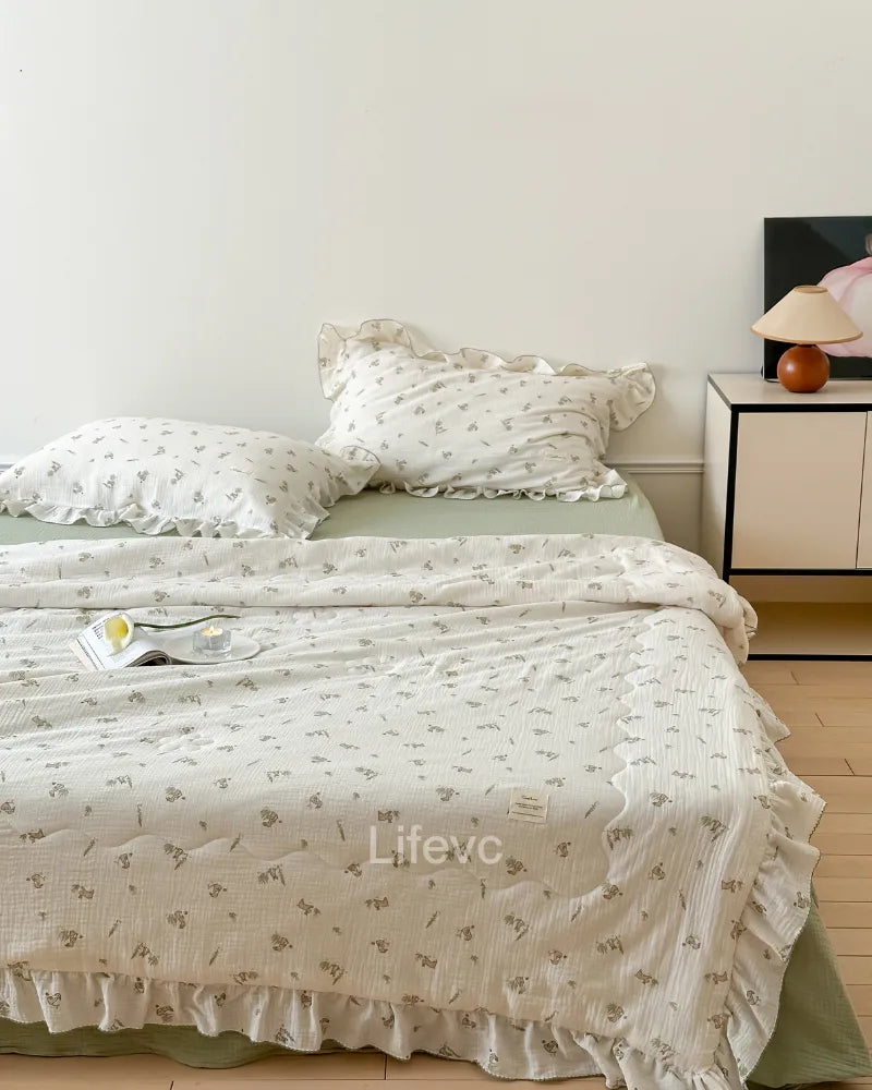 Gray Bunny 100% Cotton Muslin Baby Quilt with Ruffles and Cute Bunny Pattern