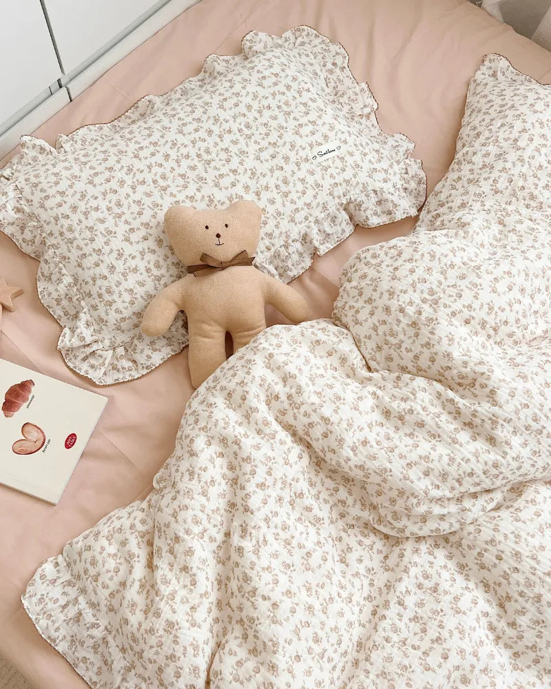 LC Cute Camellia Flowers Super Soft Nursery Pillowcase