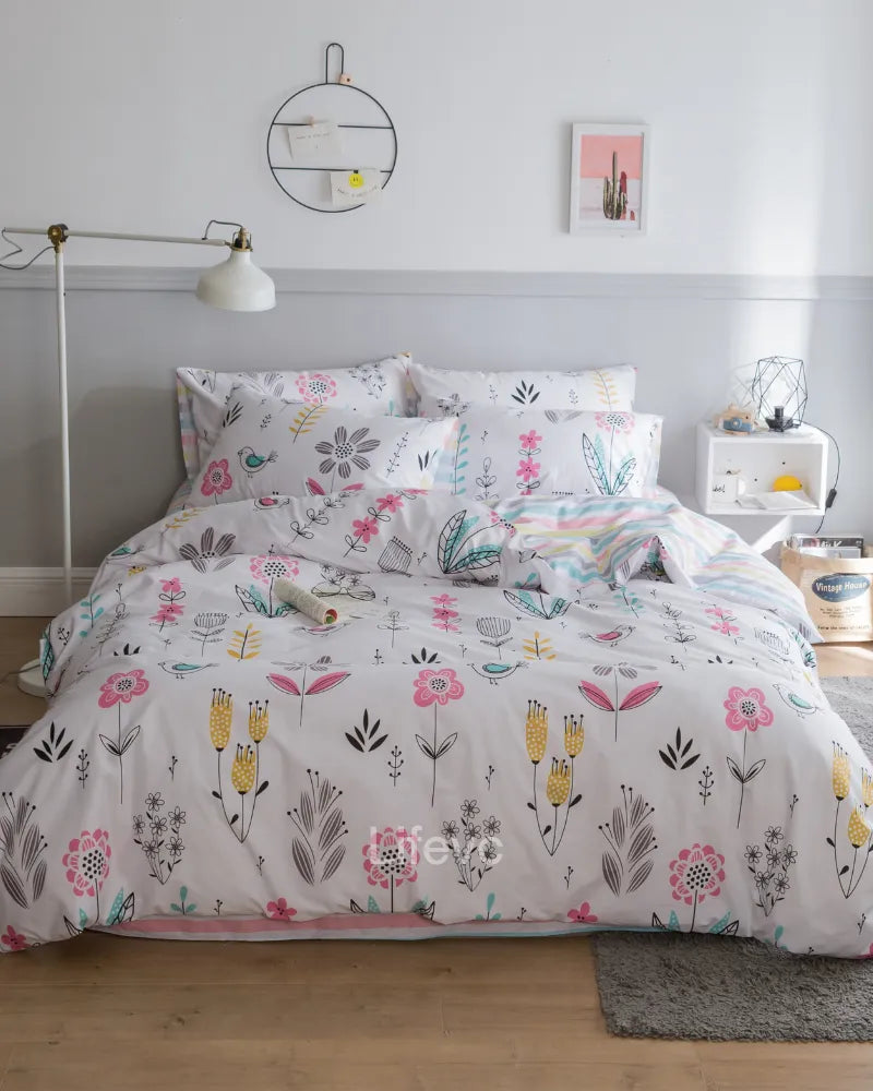 LC Floral Pink Chic Garden Duvet Cover With Zipper