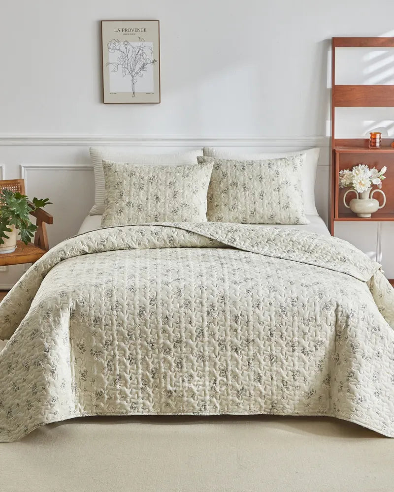 LC Floral Quilt Set Lightweight Soft All-Season Bedding