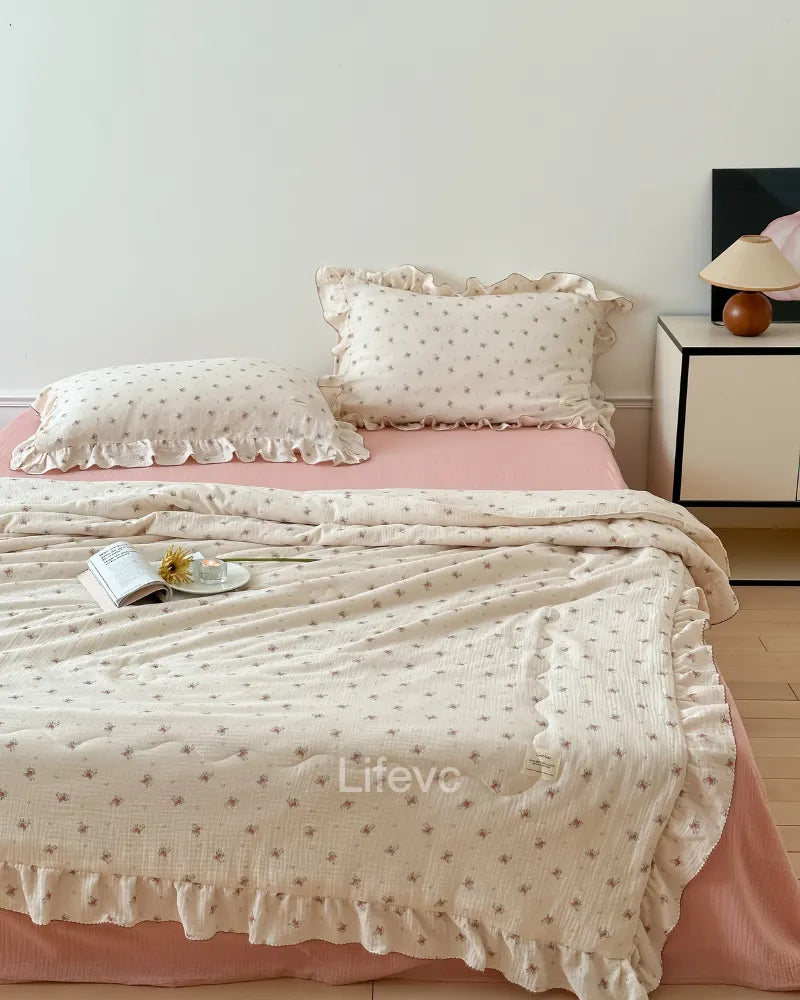 LC Fruit Baby Quilt With Ruffles Vintage Floral Quilts For Kids