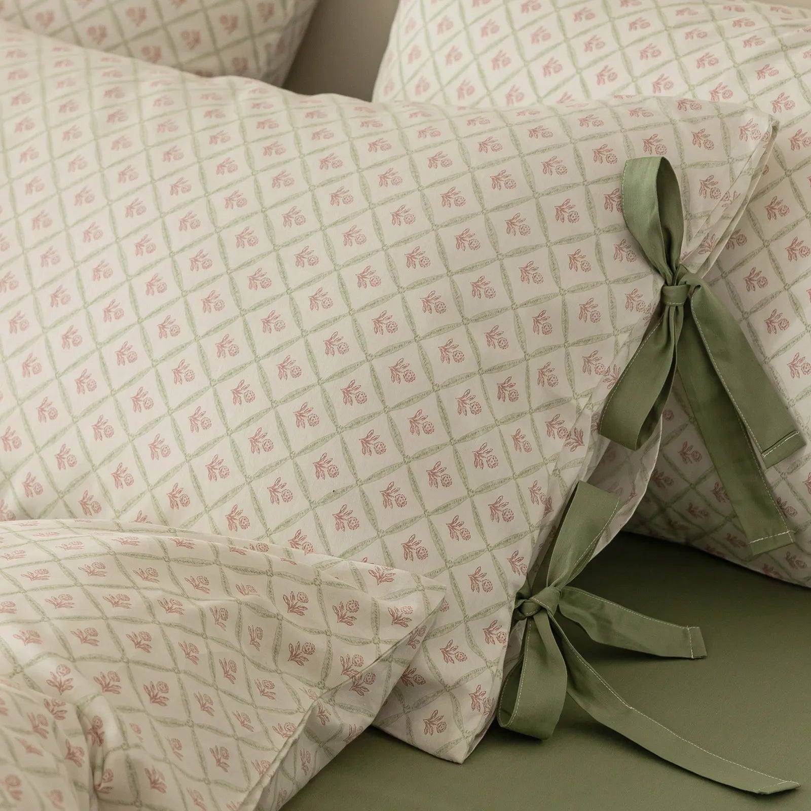 Pastel Geo Floral Soft 100% Cotton Bow Tie Duvet Cover Set