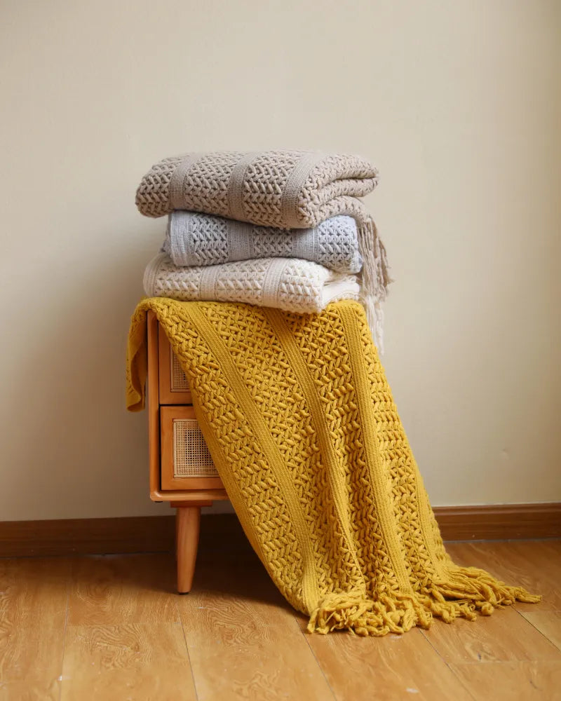 Cozy Weave Ultra Soft Solid Colors Knitted Blanket