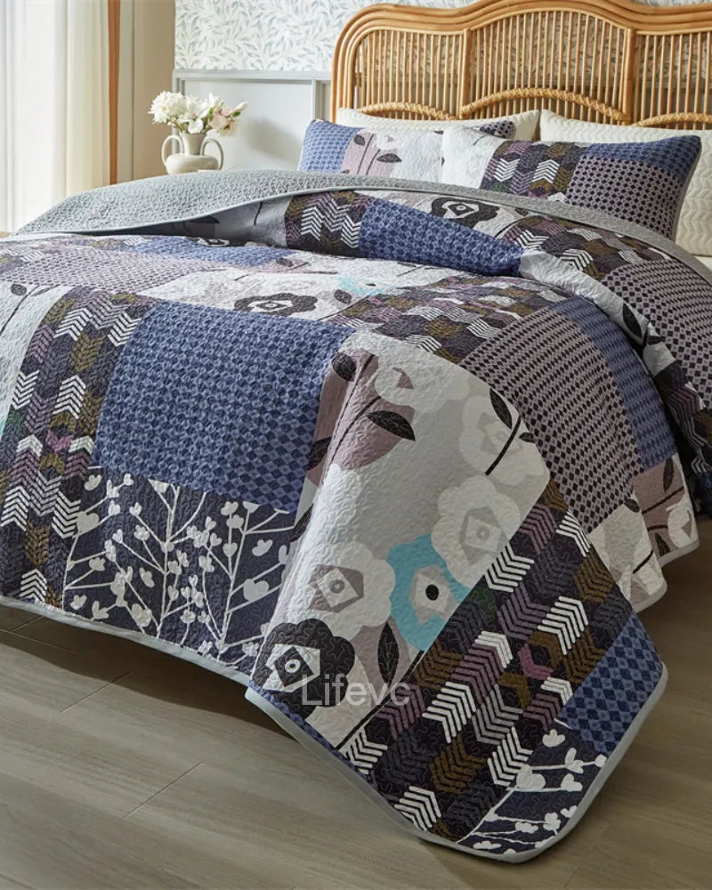 Floral Stripes Garden Style Navy Blue Quilt Set