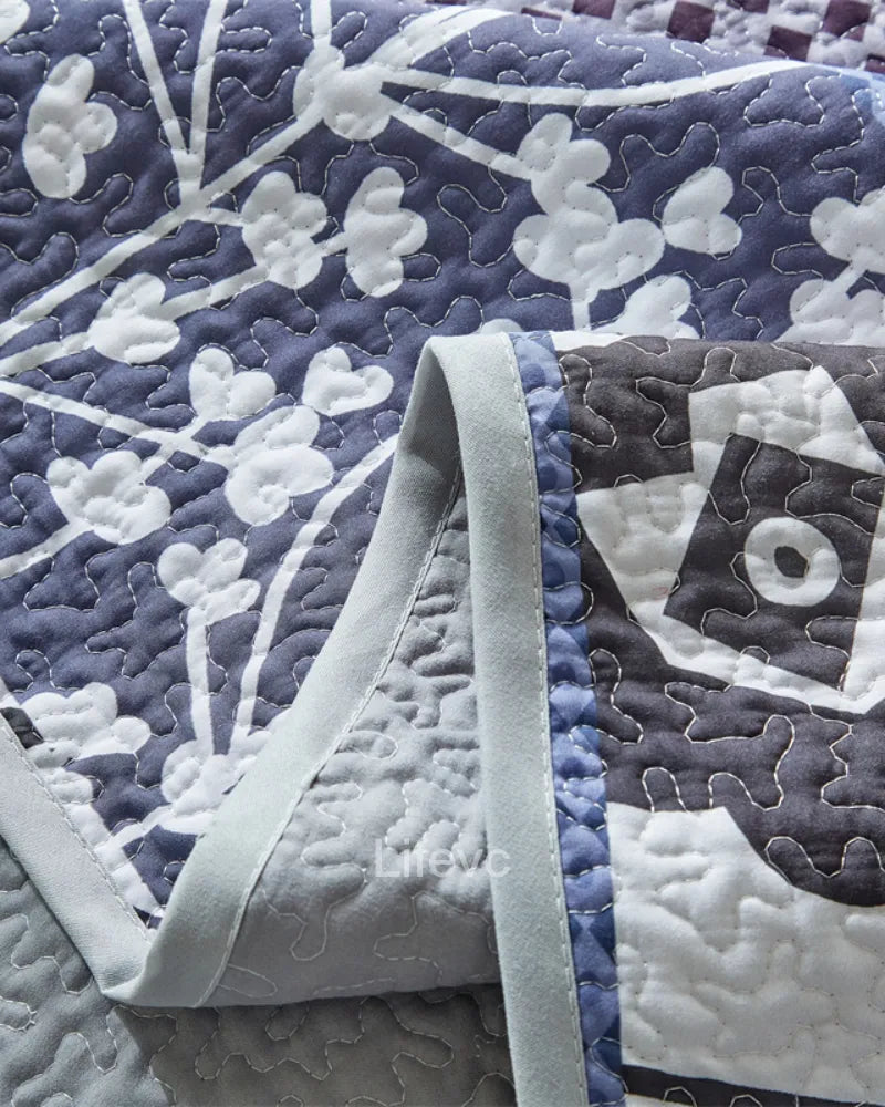 Floral Stripes Garden Style Navy Blue Quilt Set