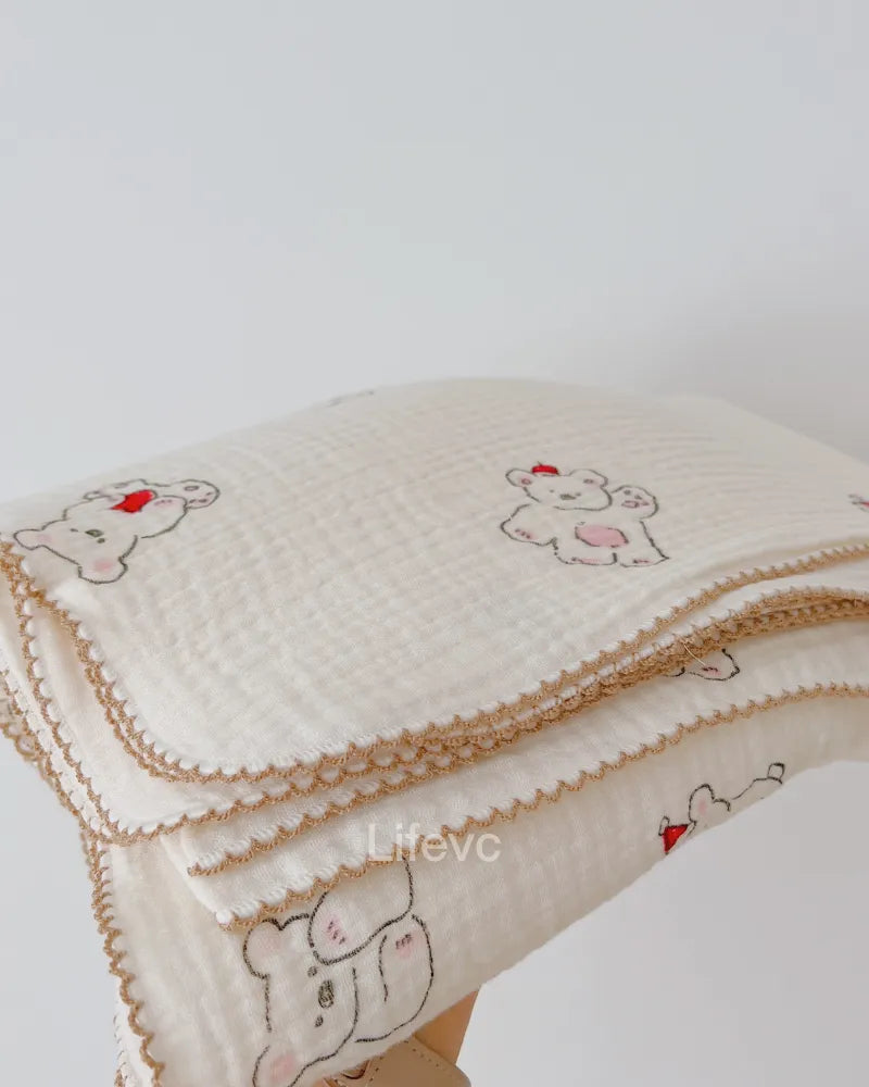 LC Cute Bear Cotton Newborn Blanket Soft Breathable Quilt