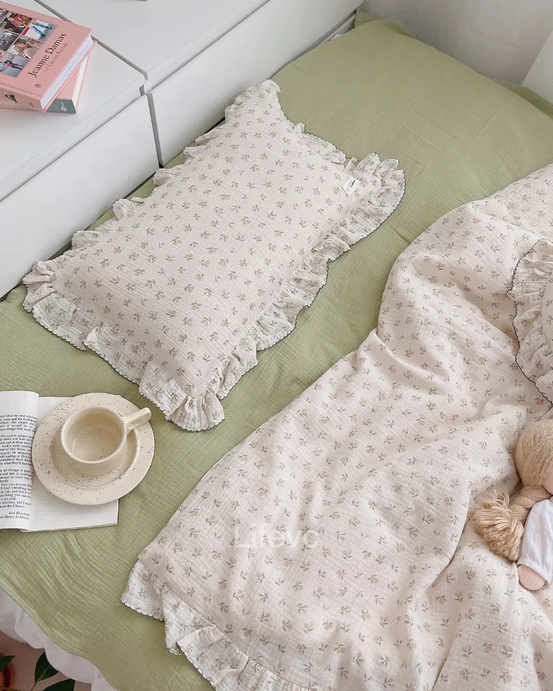 LC Floral Pattern Breathable Nursery Pillowcase For Kids