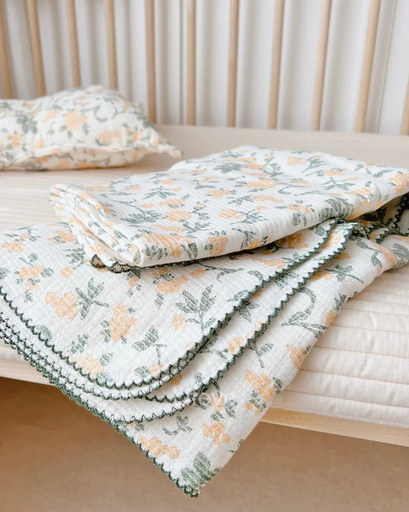 LC Nursery Crib Quilt Cotton Muslin Cradle Floral Baby Blankets Lifevc