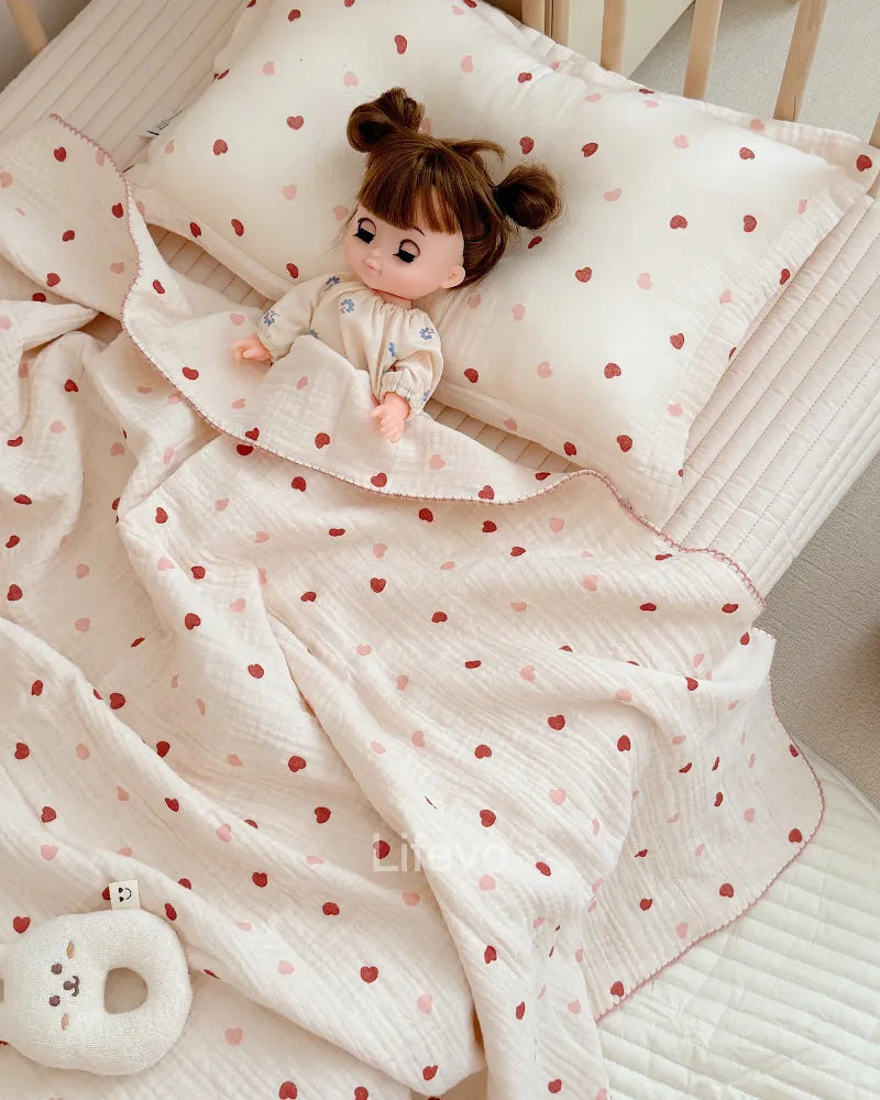LC Soft Beige Heart Pattern Thin Nap Muslin Baby Blankets