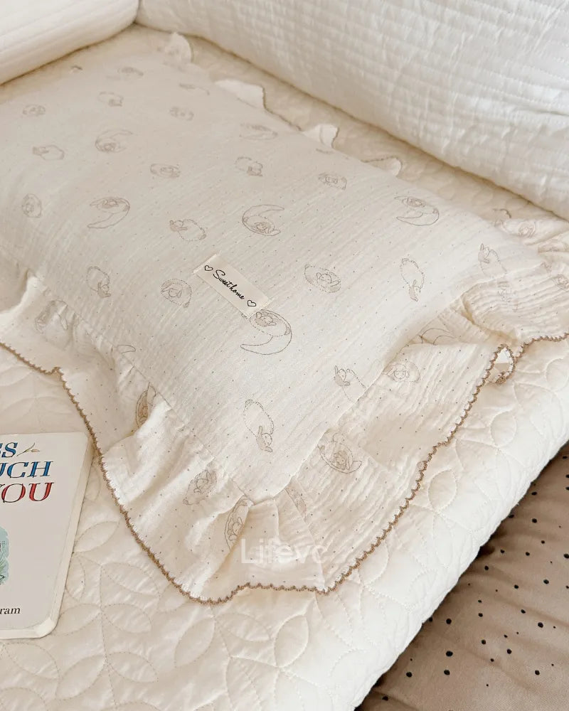 LC Washable Durable Cotton Muslin Ruffle Baby Toddler Pillowcase
