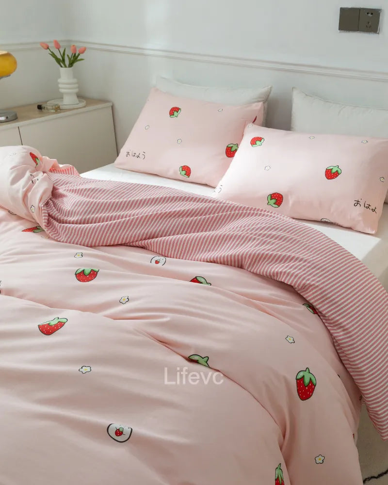 Sweet Snuggles Cute Strawberry 100% Cotton Duvet Cover Set