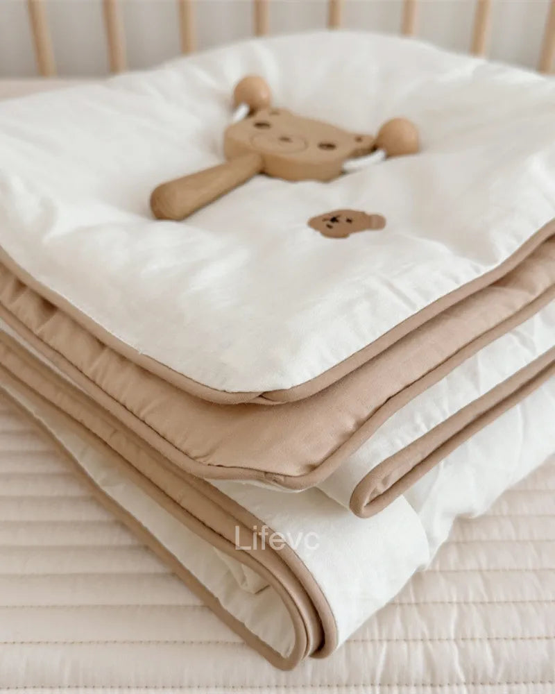 Teddy Bear Breathable 100% Washed Muslin Quilt with Piped Edges Baby Quilt