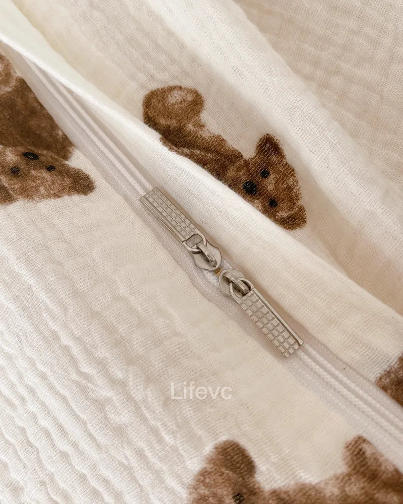 Teddy Dreams Zippered Ruffled 100% Cotton Muslin Baby Duvet Cover